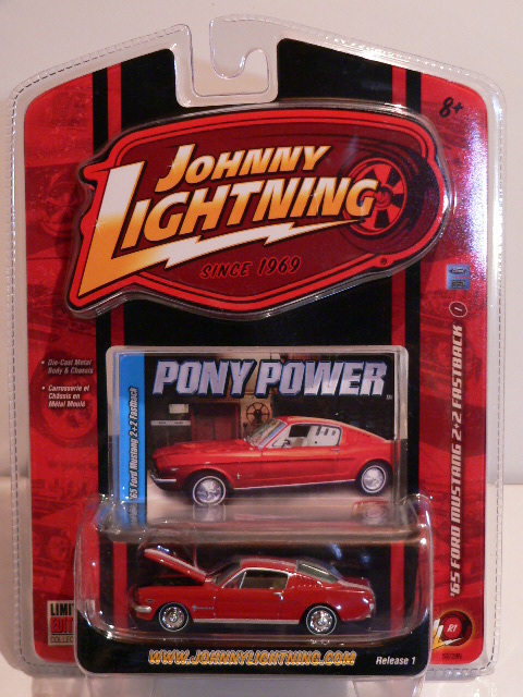'65 Ford Mustang 2+2 Fastback -Johnny Lightning-
